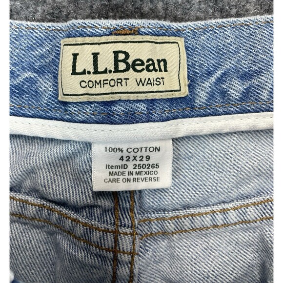 LL Bean Jeans Mens 42x29 Blue Comfort Waist Elastic Light Wash 100% Cotton Denim - Picture 3 of 9